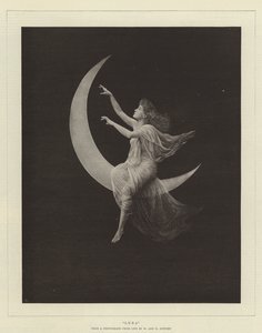 Luna da English Photographer