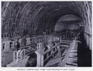 Tunnel del Mersey: Costruzione della Strada sotto le Parti di Terra del Tunnel Principale da English Photographer