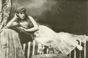 Miss Langtry come Cleopatra (incisione) da English Photographer