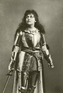 Miss Mary Kingsley come Giovanna d