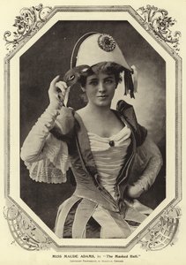 Miss Maude Adams, in Il ballo in maschera da English Photographer