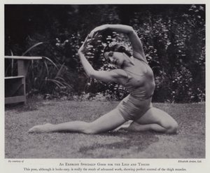 Cultura della bellezza moderna: Un esercizio particolarmente buono per le gambe e le cosce da English Photographer