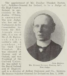 Mr Dunbar Plunket Barton, QC, nuovo giudice da English Photographer