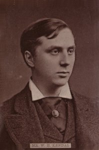 Mr. W. H. Kendal da English Photographer