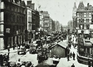 New Bridge Street, guardando verso Ludgate Circus, Città di Londra, 1890 da English Photographer