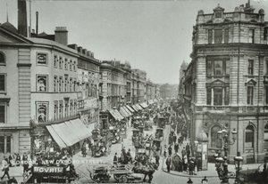 New Oxford Street: guardando a est da Saint Giles Circus, 1895
