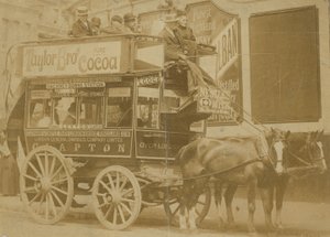 Omnibus e conducente da English Photographer