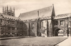 Oxford, Merton College, Cortile Interno da English Photographer