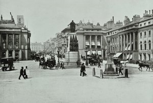 Regent Street: Waterloo Place vista verso Regent Street, 1896 da English Photographer