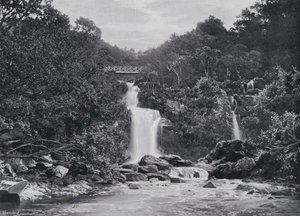 Scozia: Cascate di Inversnaid, Loch Lomond da English Photographer