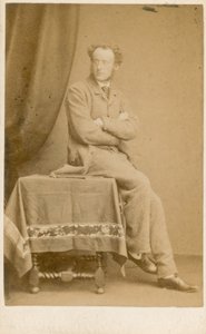 Sir John Everett Millais da English Photographer
