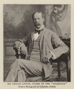 Sir Thomas Lipton, Proprietario dello Shamrock da English Photographer