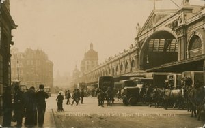 Mercato della carne di Smithfield, Londra da English Photographer
