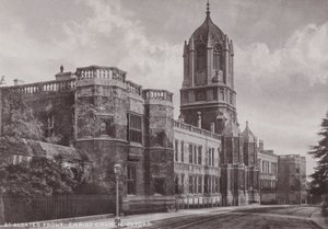 Facciata di St Aldates, Christ Church, Oxford da English Photographer