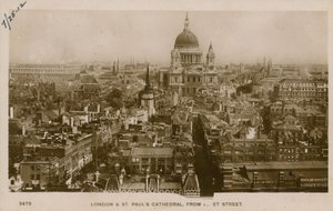 Cattedrale di St Paul, Londra, da Fleet Street da English Photographer
