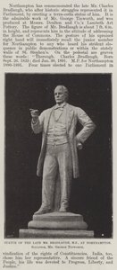 Statua del defunto signor Bradlaugh, MP, a Northampton, Scultore, signor George Tinworth da English Photographer