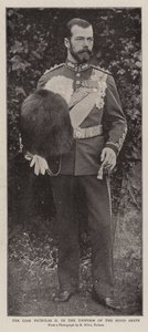 Lo Zar Nicola II in uniforme degli Scots Greys