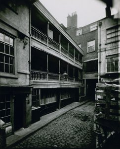 The George, Southwark da English Photographer