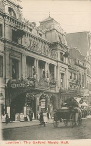 The Oxford Music Hall, Londra da English Photographer