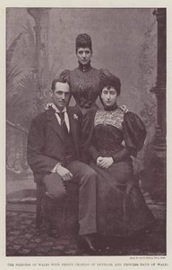 La Principessa del Galles con il Principe Carlo di Danimarca e la Principessa Maud del Galles da English Photographer