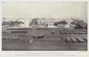 Il compleanno della regina al Cairo, truppe britanniche che salutano la bandiera da English Photographer