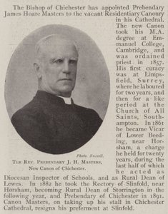 Il reverendo prebendario J H Masters, nuovo canonico di Chichester da English Photographer