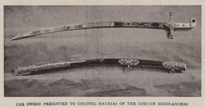 La spada presentata al Colonnello Mathias dei Gordon Highlanders da English Photographer