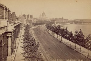 Embankment del Tamigi, Londra da English Photographer