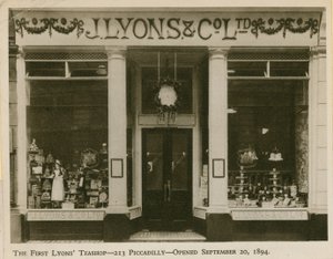 Il primo Lyons Teashop da English Photographer