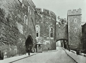 Torre di Londra, Tower Hill: La Torre Insanguinata, 1890