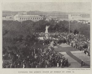 Inaugurazione della statua della Regina a Durban il 19 aprile da English Photographer