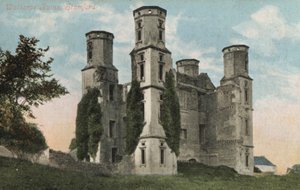 Wothorpe Towers, rovine di un lodge giacobino, Cambridgeshire da English Photographer
