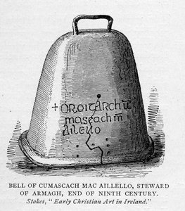 Campana di Cumascach Mac Aillelo, Steward di Armagh, Fine del IX secolo, illustrazione da Short History of the English People di J. R. Green, pubblicato nel 1892