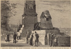 Ago di Cleopatra sul Thames Embankment con le Sfingi che saranno presto collocate alla base da English School