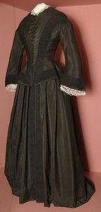 Corpetto nero e gonna abbinata di Florence Nightingale, c.1870