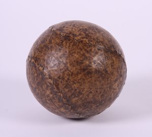 Pallone usato nei primi giochi con la palla