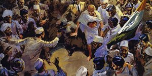 Gandhi fu assassinato nel 1948 da un fanatico indù da English School