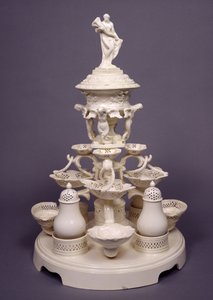 Grand Plat de Menage o centrotavola, Leeds Pottery, c.1780 (crema) da English School