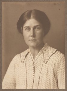 Harriet Weaver, ottobre 1916 da English School