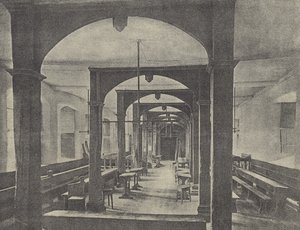 Scuola Inferiore da English School