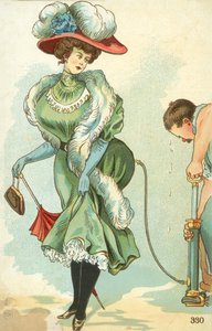 Uomo che gonfia le gonne di una donna edoardiana con una pompa da English School