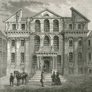 Monmouth House, Soho Square da English School