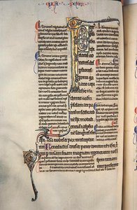 Ms.27, f.97v: Pagina da una copia commentata del Nuovo Testamento da English School