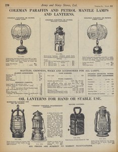 Pagina dal catalogo dei negozi Army and Navy da English School