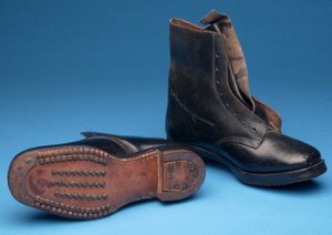 Paio di stivali da minatore Holdfast, primi anni 1900