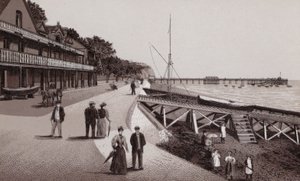 Passeggiata, Penarth da English School