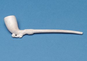 Piccola pipa con gambo a forma di gamba e stivale di donna