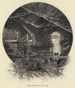 Sotto le rocce al lago Torc (incisione) da English School