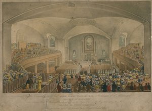 Veduta della chiesa di Hackney presa dalla galleria dell