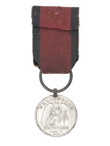 Medaglia di Waterloo, una delle due medaglie assegnate al chirurgo William Jones